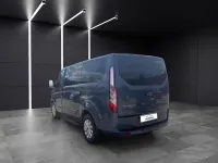 Gebraucht Ford Tourneo 131 PS (96 kW) 2020 Blau Van / Kleinbus