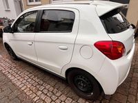 Gebraucht Mitsubishi Space Star Top 80 PS (58 kW) 2015 Weiß Kleinwagen