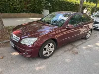 Gebraucht Mercedes C180 156 PS (114 kW) 2008 Rot Coupé