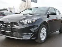 Uusi Kia Ceed Vision 140 HP (102 kW) 2025 Musta Viistoperä