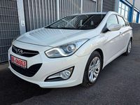 Gebraucht Hyundai i40 135 PS (99 kW) 2015 Weiß Kombi