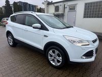 Gebraucht Ford Kuga Titanium 182 PS (133 kW) 2014 Frostweiß SUV