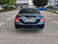 Gebraucht Mercedes C300 258 PS (189 kW) 2018 Blau Limousine