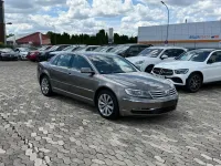 Gebraucht VW Phaeton 239 PS (175 kW) 2013 Grau Limousine