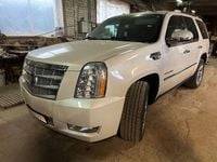 Gebraucht Cadillac Escalade 409 PS (300 kW) 2013 Weiß SUV
