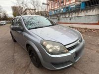 Używany Opel Astra 90 KM (66 kW) 2004 Sedan/Limuzyna