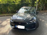 Używany Cupra Leon VZ 300 KM (220 kW) 2023 Szary Sedan/Limuzyna