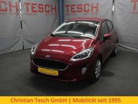 Gebraucht Ford Fiesta 101 PS (74 kW) 2018 Rot Kleinwagen
