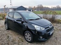 Gebraucht Hyundai i10 67 PS (49 kW) 2016 Schwarz Kleinwagen