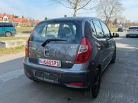 Gebraucht Hyundai i10 Style 86 PS (63 kW) 2011 Grau Kleinwagen