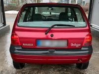 Usata Renault Twingo 75 CV (55 kW) 2004 Rosso Utilitaria
