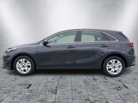 Neu Kia Ceed 140 PS (102 kW) 2025 Pentametal metallic Kleinwagen