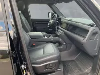 Gebraucht Land Rover Defender SE Dynamic 249 PS (183 kW) 2023 Schwarz SUV