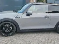 Gebraucht Mini Cooper SE 135 kW (184 PS) 2022 Grau Kleinwagen