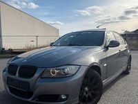 Gebraucht BMW 318 143 PS (105 kW) 2010 Grau Limousine