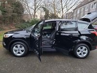 Gebraucht Ford Kuga Trend 120 PS (88 kW) 2019 Schwarz SUV