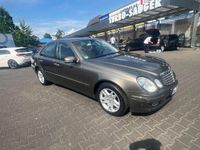 Gebraucht Mercedes E220 Elegance 170 PS (125 kW) 2007 Beige Limousine