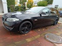 Gebraucht BMW 530 258 PS (189 kW) 2013 Schwarz Kombi