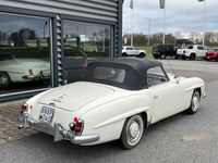 Gebraucht Mercedes 190 105 PS (77 kW) 1961 Weiß Limousine