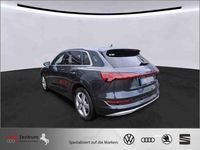 Gebraucht Audi e-tron Advanced 300 kW (408 PS) 2022 Grau SUV