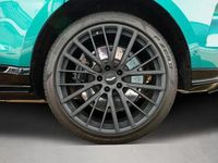 Neu Aston Martin DBX 727 PS (534 kW) 2026 Grün SUV