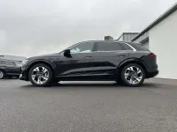 Gebraucht Audi e-tron S-Line 230 kW (313 PS) 2022 Schwarz SUV