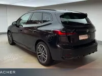 Gebraucht BMW 223 Active Tourer Efficient Dynamics 204 PS (150 kW) 2022 Saphirschwarz metallic Van / Kleinbus