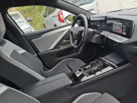 Gebraucht Opel Astra Edition 131 PS (96 kW) 2025 Kristall silber (met Limousine