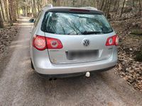 Gebraucht VW Passat 110 PS (80 kW) 2010 Silber Kombi