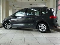 gebraucht VW Touran 2.0 TDI Comfortl. DSG Front Assist ACC