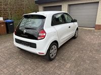 Second-hand Renault Twingo 90 CP (66 kW) 2015 Alb Hatchback