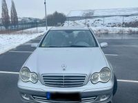 Gebraucht Mercedes 220 2004 Silber Limousine