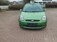 Gebraucht Ford Fiesta 80 PS (58 kW) 2007 Grün Kleinwagen