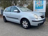 Gebraucht VW Polo 80 PS (58 kW) 2002 Silber Kleinwagen