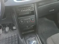 Gebraucht Peugeot 207 73 PS (53 kW) 2010 Silber Kleinwagen