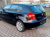 Gebraucht BMW 118 143 PS (105 kW) 2011 Schwarz Kleinwagen
