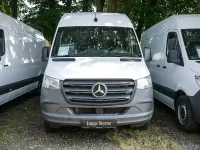 Używany Mercedes Sprinter 170 KM (125 kW) 2023 Biały Van