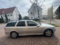 Gebraucht Opel Vectra 147 PS (108 kW) 2001 Silber Kombi