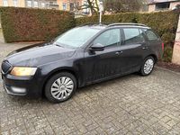 Gebraucht Skoda Octavia 150 PS (110 kW) 2014 Schwarz Kleinwagen