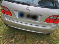 Gebraucht Mercedes E320 Avantgarde 224 PS (164 kW) 2008 Silber Kombi