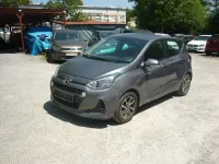 Gebraucht Hyundai i10 YES! 87 PS (63 kW) 2018 Grau Kleinwagen