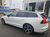 Gebraucht Volvo V60 Plus 197 PS (144 kW) 2024 Weiß Kombi