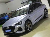 Gebraucht Audi e-tron Sport 369 kW (503 PS) 2022 Floret silver SUV