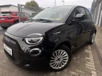 Gebraucht Fiat 500e 86 kW (118 PS) 2023 Schwarz Limousine