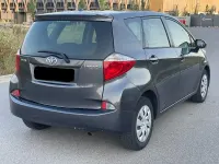 Gebraucht Toyota Verso-S 99 PS (72 kW) 2012 Grau Van / Kleinbus