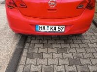 Gebraucht Opel Astra Design Edition 116 PS (85 kW) 2011 Rot Limousine