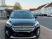Usata Ford Kuga 182 CV (133 kW) 2017 Nero SUV