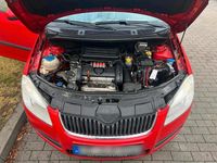 Gebraucht Skoda Roomster 105 PS (77 kW) 2008 Rot Van / Kleinbus