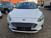 Gebraucht Ford Focus Cool & Connect 120 PS (88 kW) 2020 Weiß Limousine