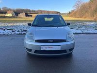 Gebraucht Ford Fiesta Ambiente 69 PS (50 kW) 2005 Silber Limousine